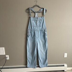 Levi Strauss Light Wash Denim Overalls XL